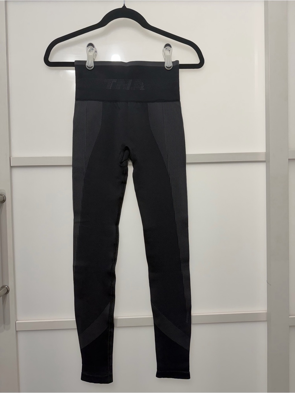 TNA Ventura Seamless High-Waist Black Leggings